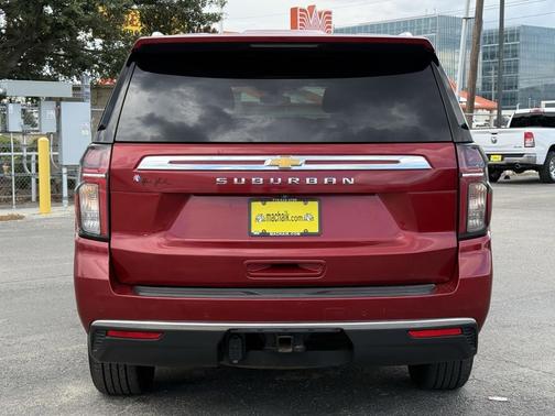 2021 Chevrolet Suburban LS