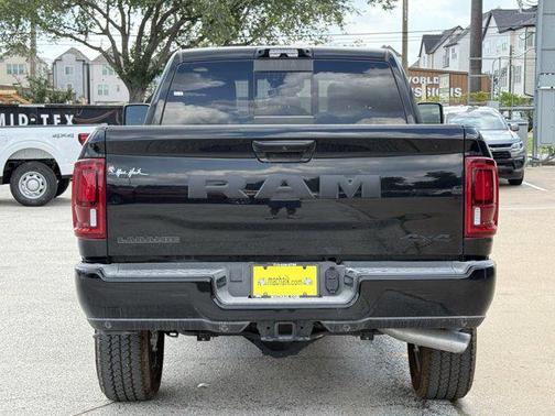 2025 RAM 2500 Laramie Crew Cab 4x4 6'4' Box