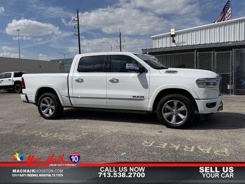 Bright White Clearcoat 2020 RAM 1500 Limited