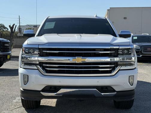 2018 Chevrolet Silverado 1500 High Country