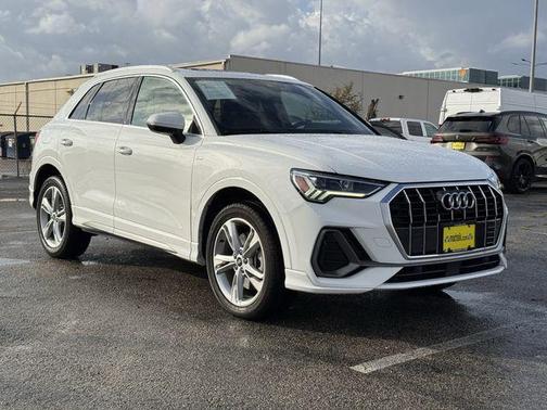 2022 Audi Q3 45 S line Premium Plus