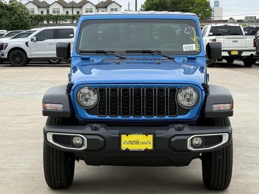 2025 Jeep Gladiator Sport
