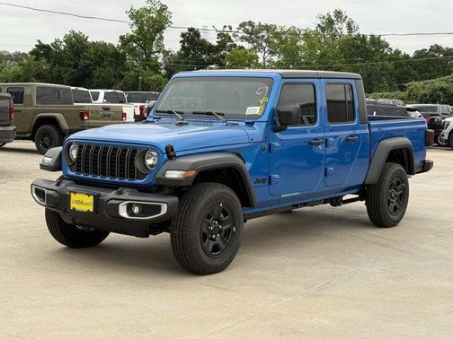 2025 Jeep Gladiator Sport