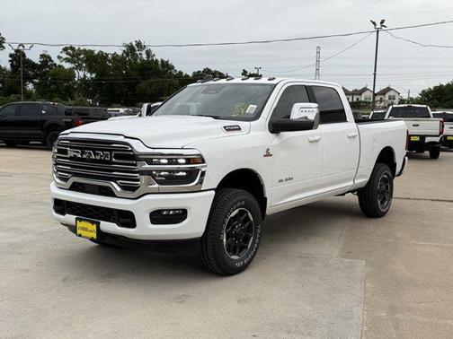 2025 RAM 2500 Laramie Crew Cab 4x4 6'4' Box