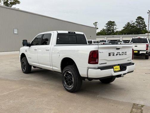 2025 RAM 2500 Laramie Crew Cab 4x4 6'4' Box