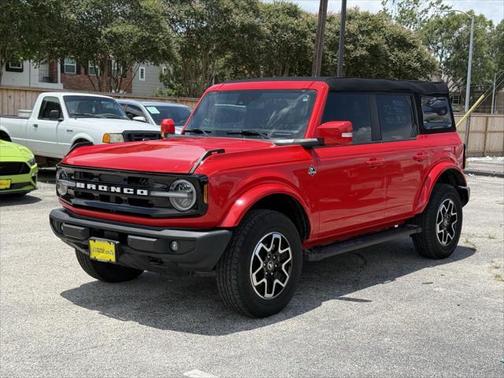 2023 Ford Bronco Outer Banks