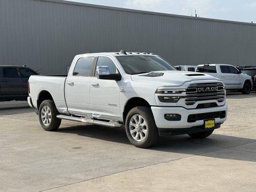 2025 RAM 2500 Laramie Crew Cab 4x4 6'4' Box