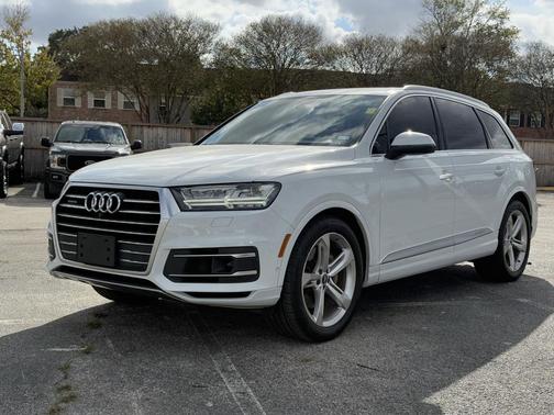 2019 Audi Q7 55 Prestige