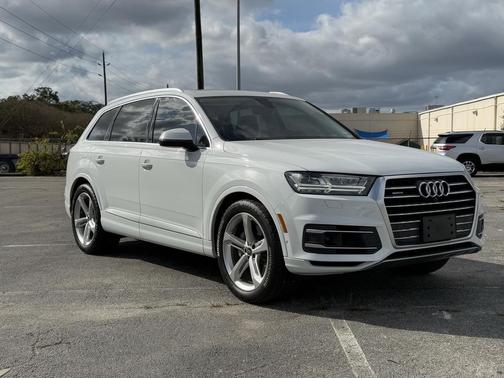 2019 Audi Q7 55 Prestige