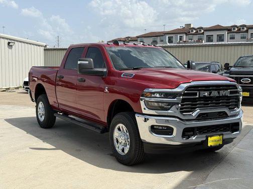 2025 RAM 2500 Tradesman Crew Cab 4x4 6'4' Box