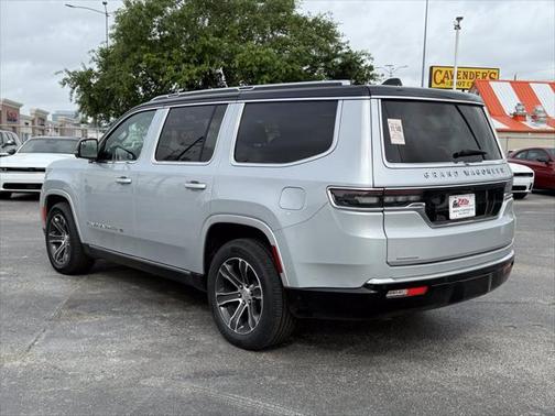 2023 Jeep Grand Wagoneer 4x4