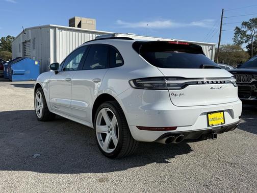 2021 Porsche Macan S
