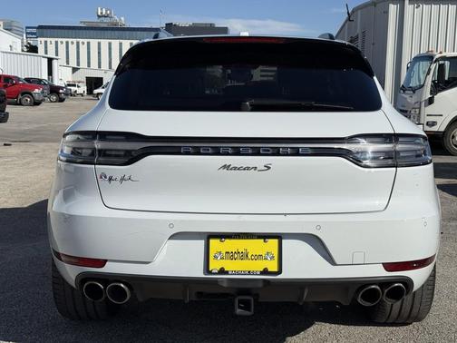 2021 Porsche Macan S