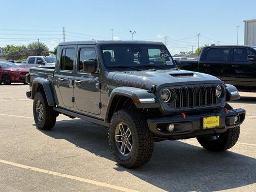 2025 Jeep Gladiator Mojave X