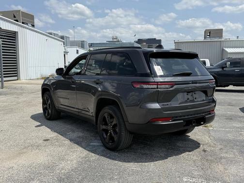 2024 Jeep Grand Cherokee Limited X