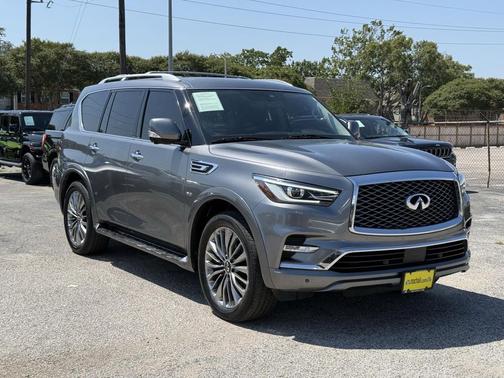 2019 INFINITI QX80 Luxe
