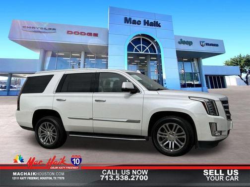 2016 Cadillac Escalade Standard