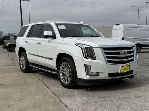 2016 Cadillac Escalade Standard