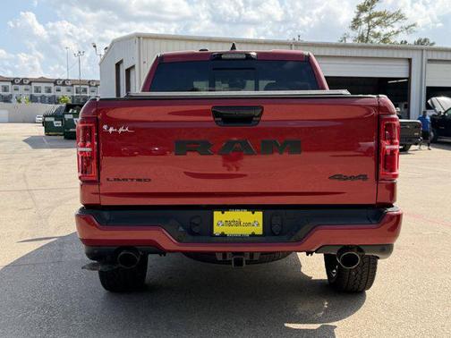 Molten Red Pearlcoat 2026 RAM 1500 Limited