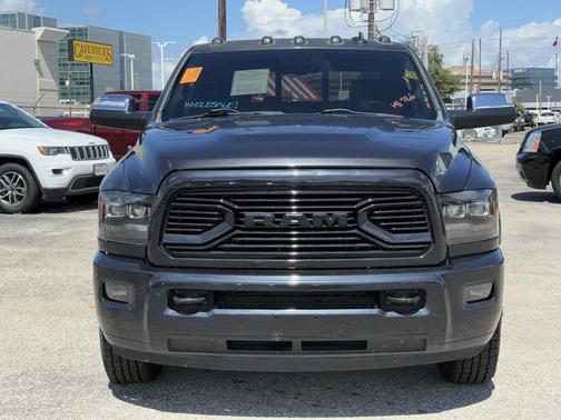 2014 RAM 3500 Laramie