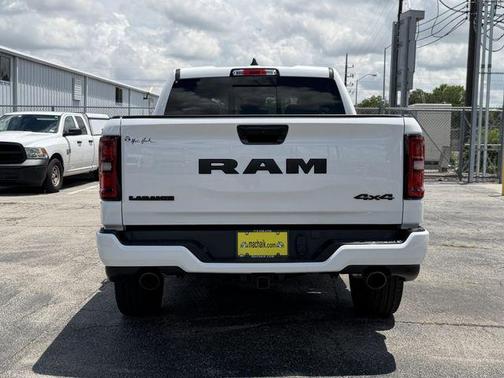 Bright White Clearcoat 2025 RAM 1500 Laramie