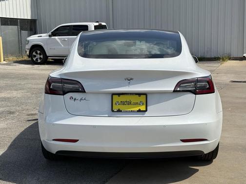 2020 Tesla Model 3 Long Range