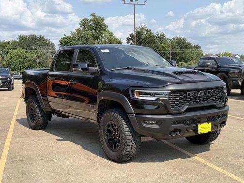 2026 RAM 1500 RHO Crew Cab 4x4 5'7' Box