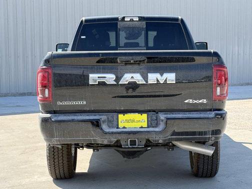 2025 RAM 2500 Laramie Crew Cab 4x4 6'4' Box