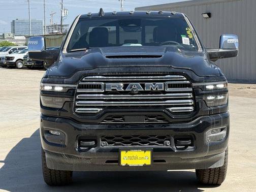 2025 RAM 2500 Laramie Crew Cab 4x4 6'4' Box