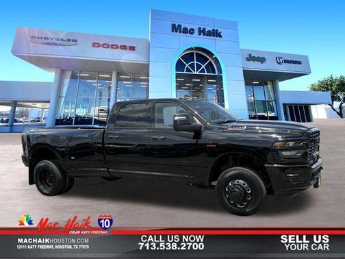2025 RAM 3500 Lone Star Crew Cab 4x4 8' Box