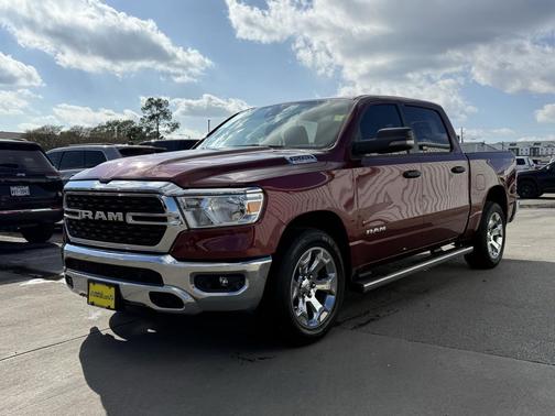 2024 RAM 1500 Classic SLT
