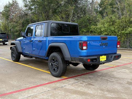 2026 Jeep Gladiator Sport