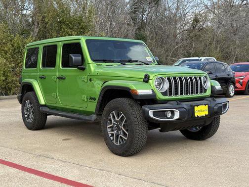 mojito clearcoat 2026 Jeep Wrangler 4-Door Sahara 4x4