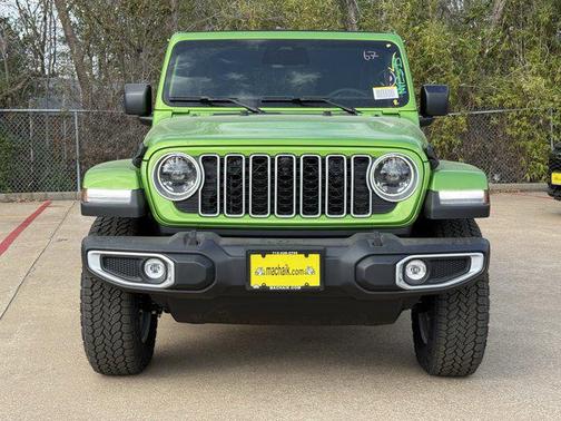 mojito clearcoat 2026 Jeep Wrangler 4-Door Sahara 4x4