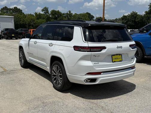 2025 Jeep Grand Cherokee L Summit Reserve