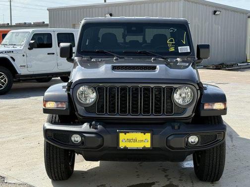 2025 Jeep Gladiator Sport S