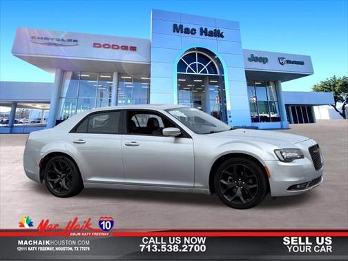 2022 Chrysler 300 S
