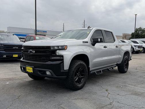 Silver Ice Metallic 2021 Chevrolet Silverado 1500 LT Trail Boss