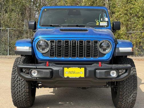 Hydro Blue Pearlcoat 2026 Jeep Wrangler Rubicon