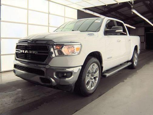 Bright White Clearcoat 2020 RAM 1500 Big Horn/Lone Star