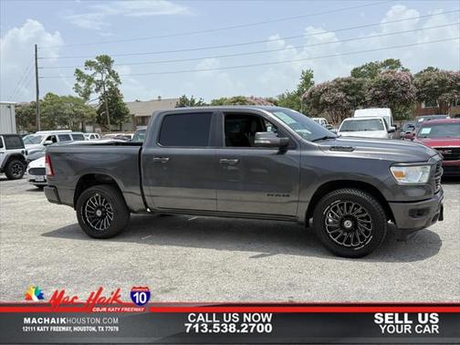 2020 RAM 1500 Classic SLT