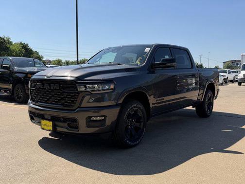 Granite Crystal Metallic Clearcoat 2026 RAM 1500 Big Horn/Lone Star