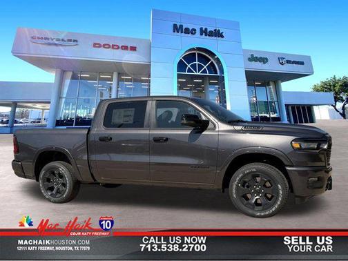 Granite Crystal Metallic Clearcoat 2026 RAM 1500 Big Horn/Lone Star