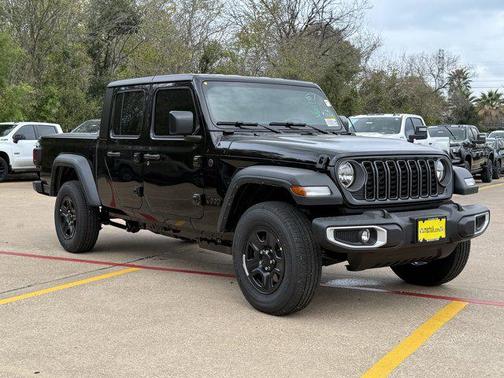 2026 Jeep Gladiator Sport