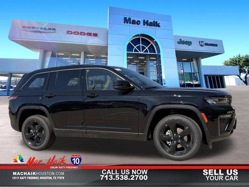 Diamond Black Crystal Pearlcoat 2026 Jeep Grand Cherokee Limited
