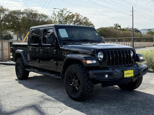 2022 Jeep Gladiator Sport