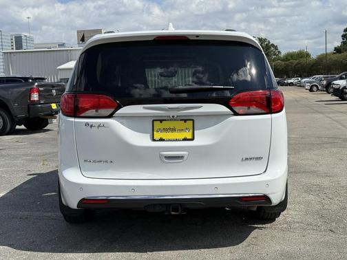2017 Chrysler Pacifica Limited