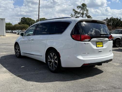2017 Chrysler Pacifica Limited