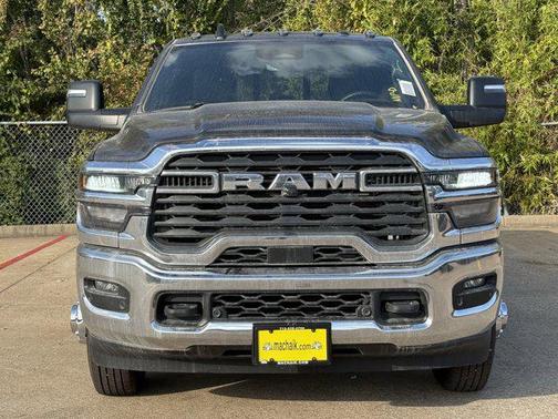 2026 RAM 3500 Tradesman Crew Cab 4x4 8' Box