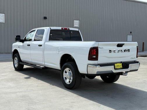 2025 RAM 3500 Tradesman Crew Cab 4x4 8' Box
